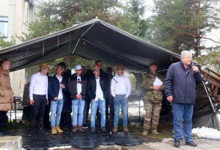 Seznanitev vojaških obveznikov s pravicami in dolžnostmi vojašnica Postojna 19 Foto Ljubo Vukelič